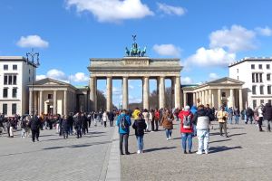 Must do: Brandenburger Tor und Pariser Platz.